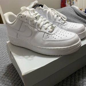All white Nike Airforce 1
